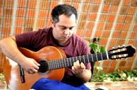 Gerson Branco Abdala: violão solo
